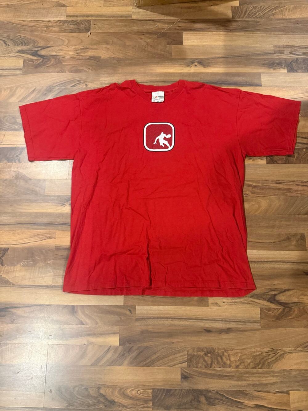 Red and1 basic size 2xl